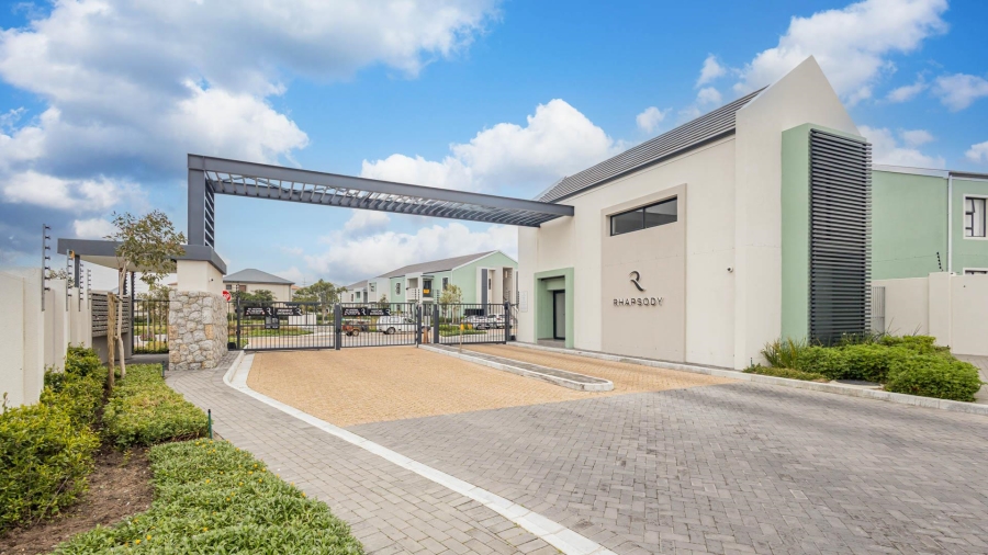 2 Bedroom Property for Sale in Burgundy Estate Western Cape